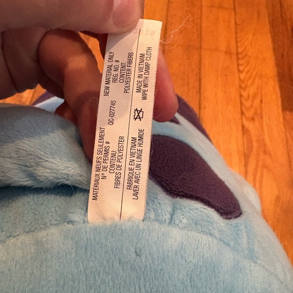 Official 16” Bluey Plush – Soft Stuffed Animal - Picture 5 of 9